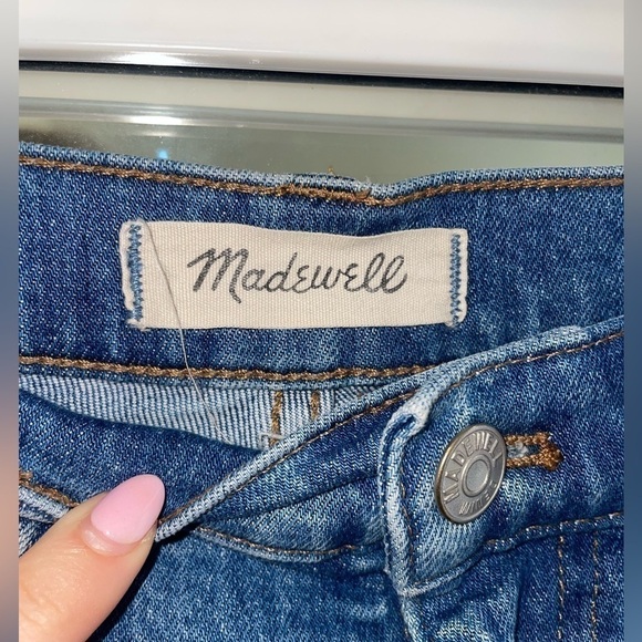 Madewell slim high rise distressed boyfriend jeans - Picture 2 of 5